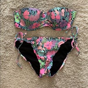 Floral Victoria’s Secret Bikini